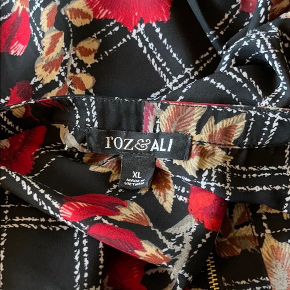 Ros Ali - Picture 3 of 3